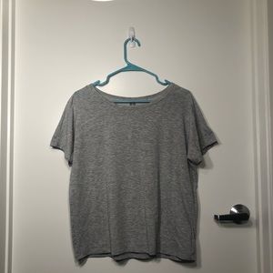 🔥Uniqlo Women’s Active Scoop Neck Shirt